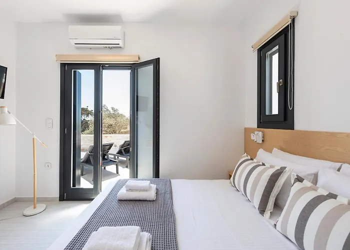 Veta With Private Swimming Pool *