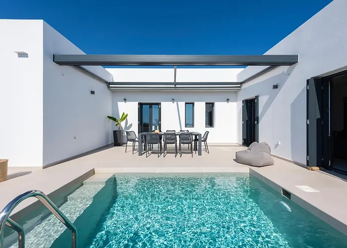 빌라 Veta With Private Swimming Pool *