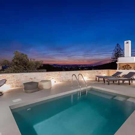 Veta With Private Swimming Pool