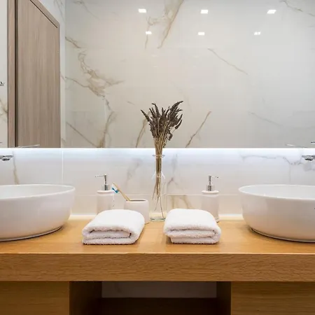 Veta With Private Swimming Pool *