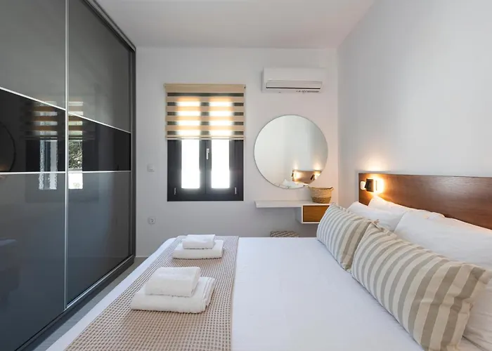 Veta With Private Swimming Pool Villa *