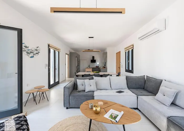 Veta With Private Swimming Pool * Angairia